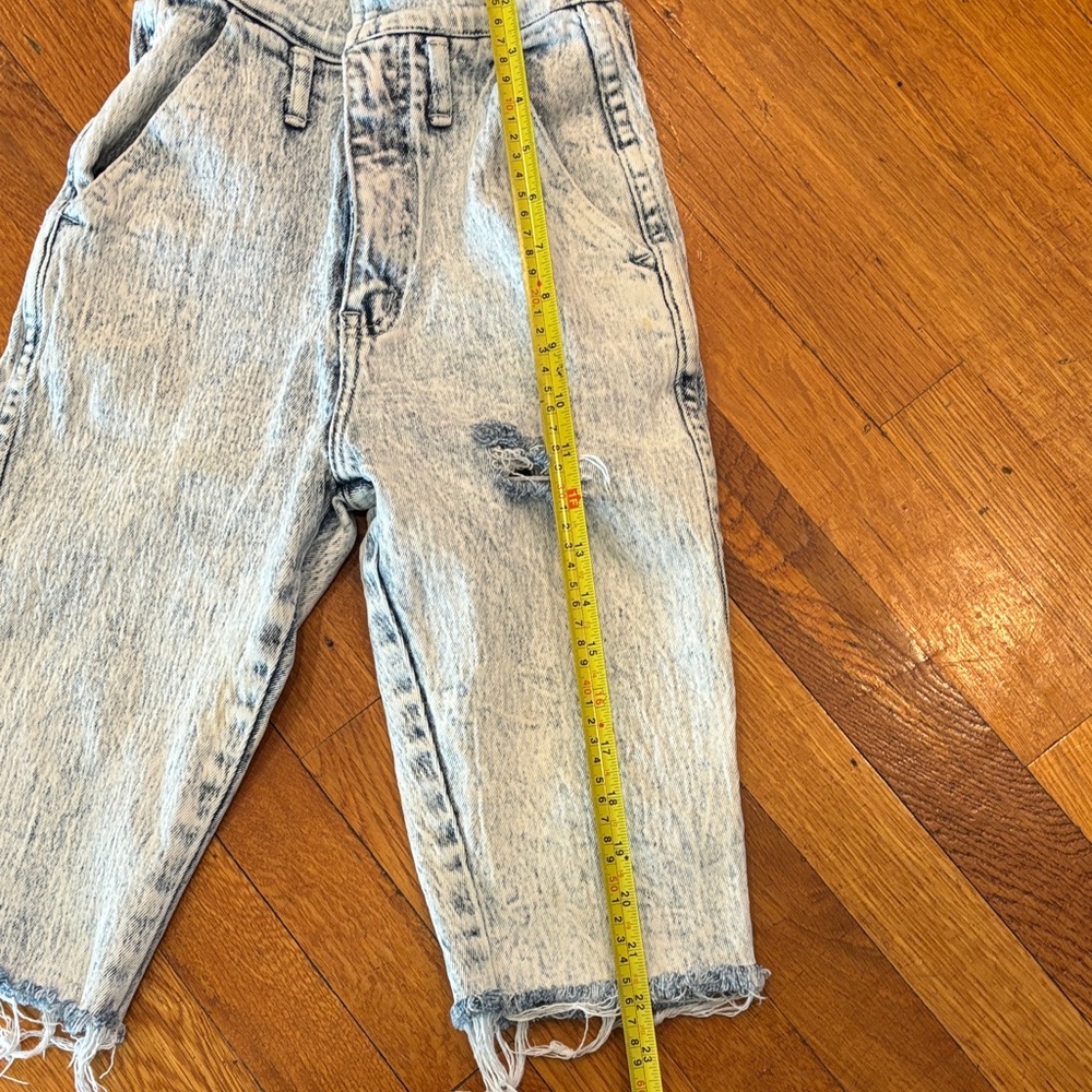 Traffic Light Wash Distressed High-Rise Boyfriend Jeans - Light Blue - Picture 10 of 12